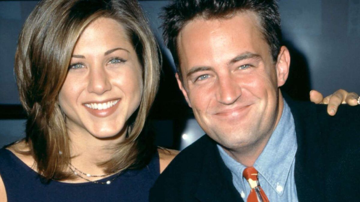 Nie Yje Matthew Perry Gwiazda Serialu Przyjaciele Mia Lata