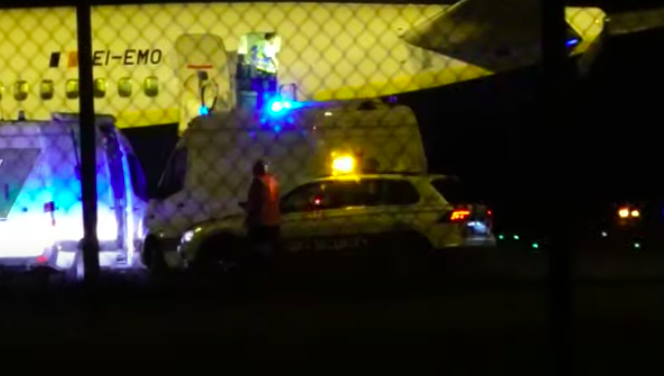 Ryanair awaryjne lądowanie