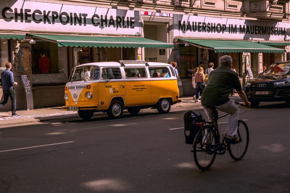 Koniec z rowerami na Friedrichstraße w centrum Berlina. Nowa propozycja Zielonych