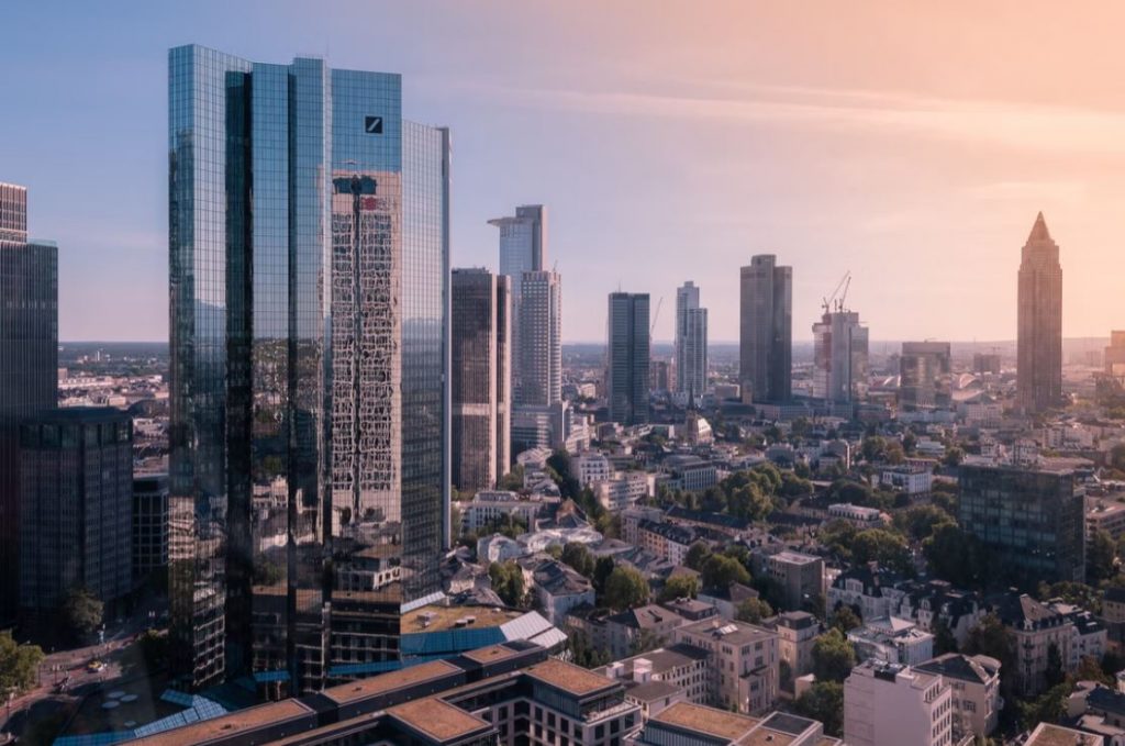 Przeszukania w siedzibie Deutsche Bank