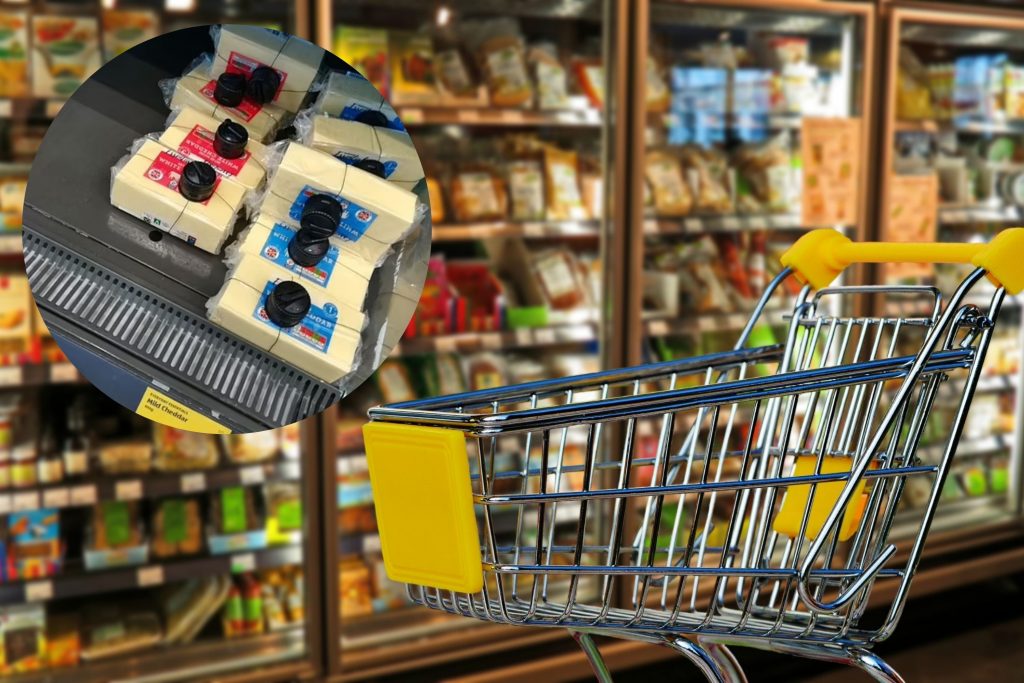 Zabezpieczenie antykradzieżowe na serze w Aldi. Burza w Internecie