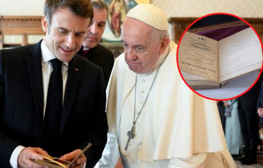 Prezent Macrona dla Papieża - afera