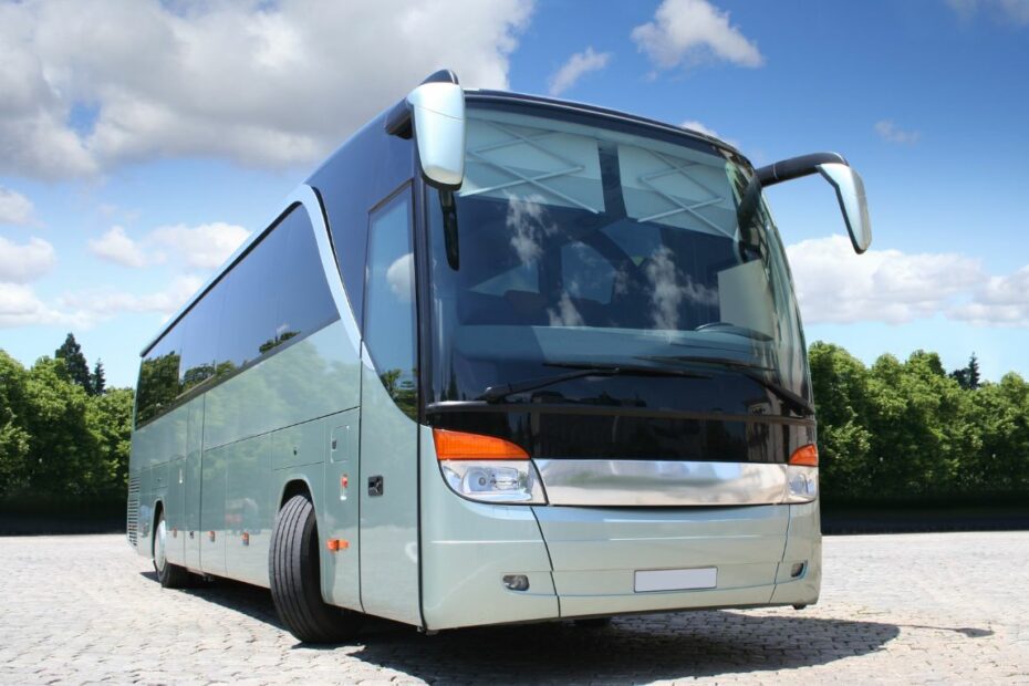 autobus zamiast samolotu