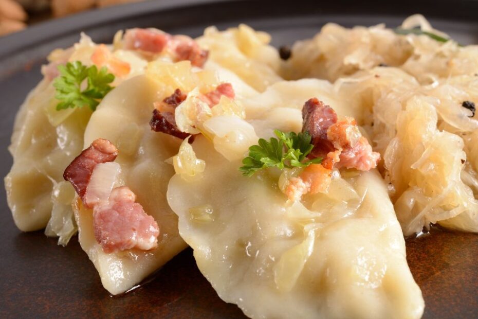 zjadł 150 pierogów i zmarł