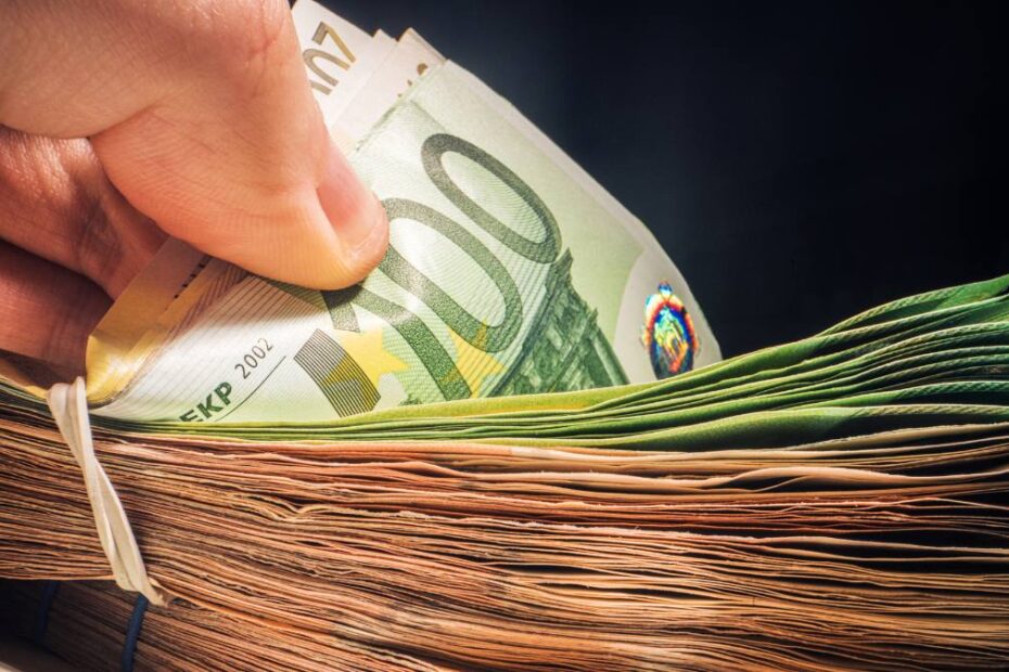 płaca minimalna w opiece w Niemczech 2024