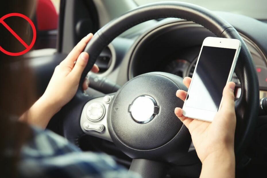 kary za korzystanie z telefonu podczas prowadzenia pojazdu