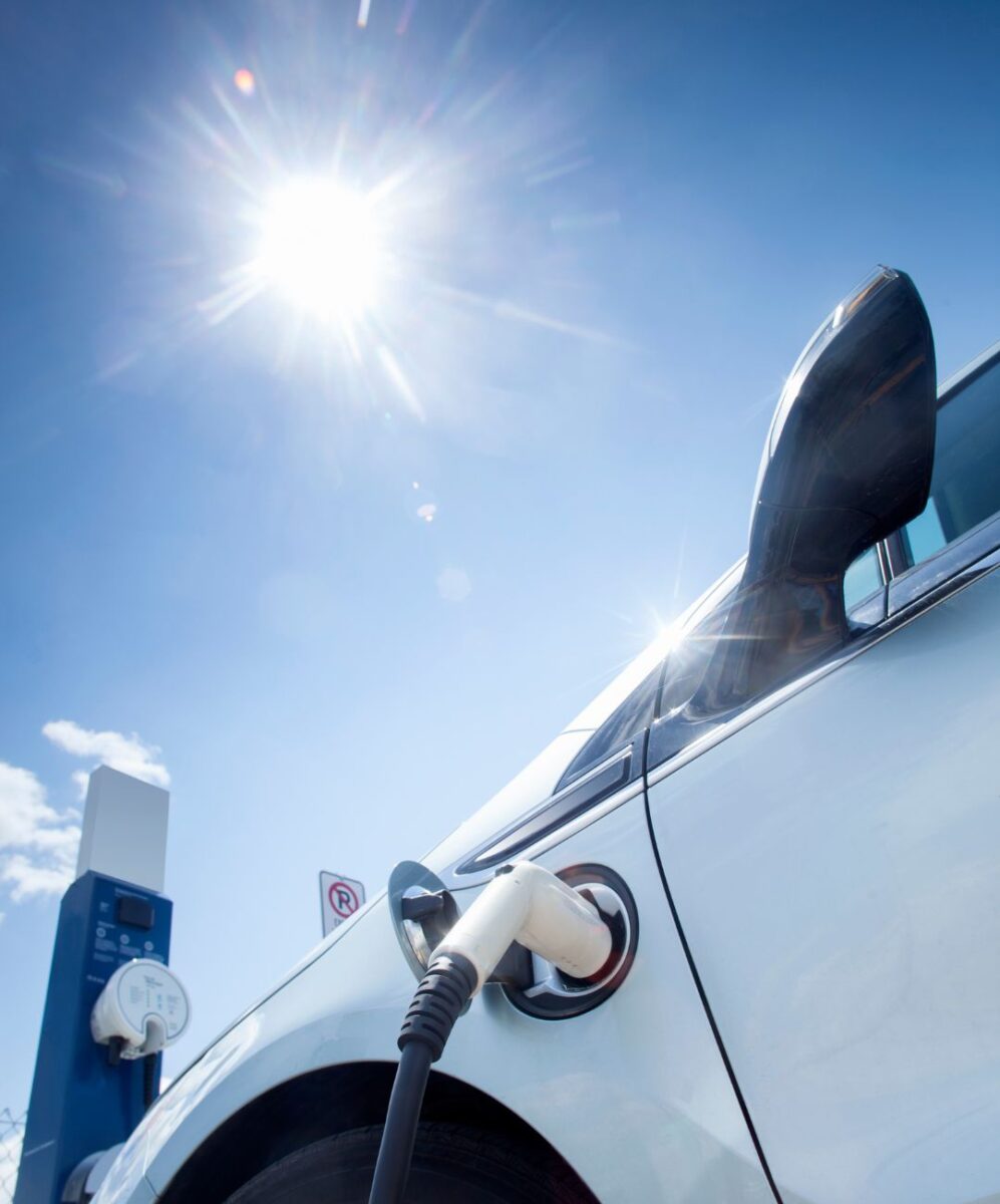 BASF będzie produkował akumulatory do samochodów elektrycznych