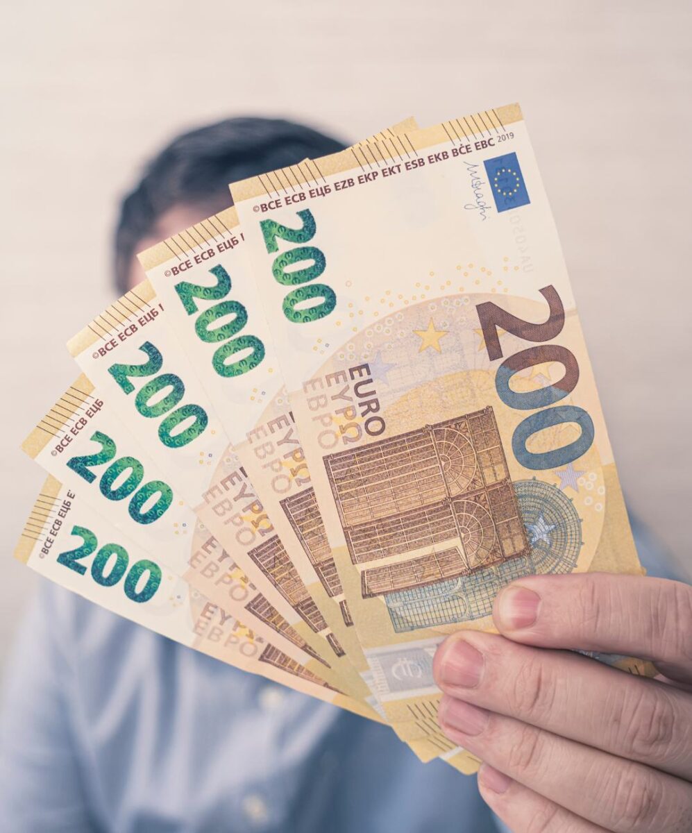 zasiłek socjalny dla osoby samotnej