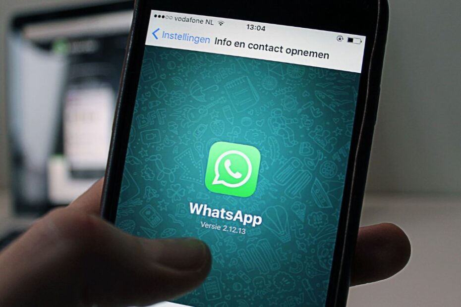 planowanie wiadomości na WhatsApp