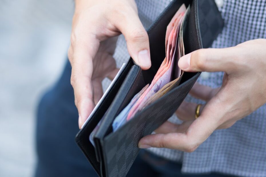 Niemcy masowo wymieniają stare banknoty i monety