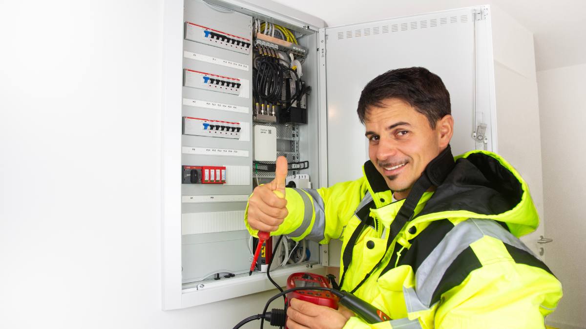 Trik elektryka na obniżenie rachunków