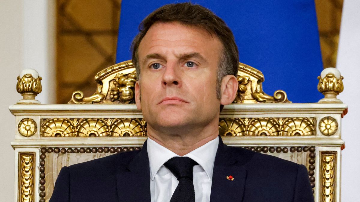 Macron: