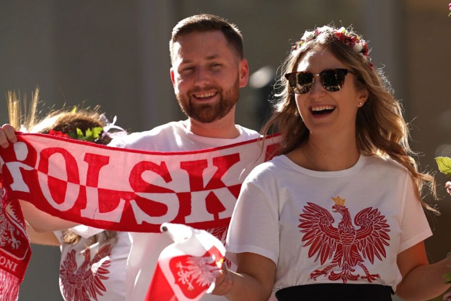 Ilu Polaków mieszka za granicą