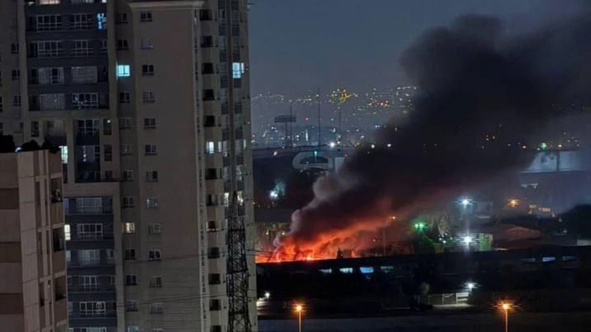 Izrael atakuje Iran: Eksplozje w Teheranie, ostrzelane obiekty nuklearne, przywódca terrorystów zabity