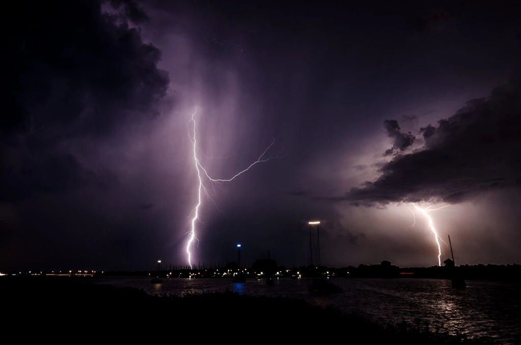 Furtuni puternice în Germania: Decese cauzate de furtuna „Zios” – Pompierii declară stare de urgență-foto: storm furtuna