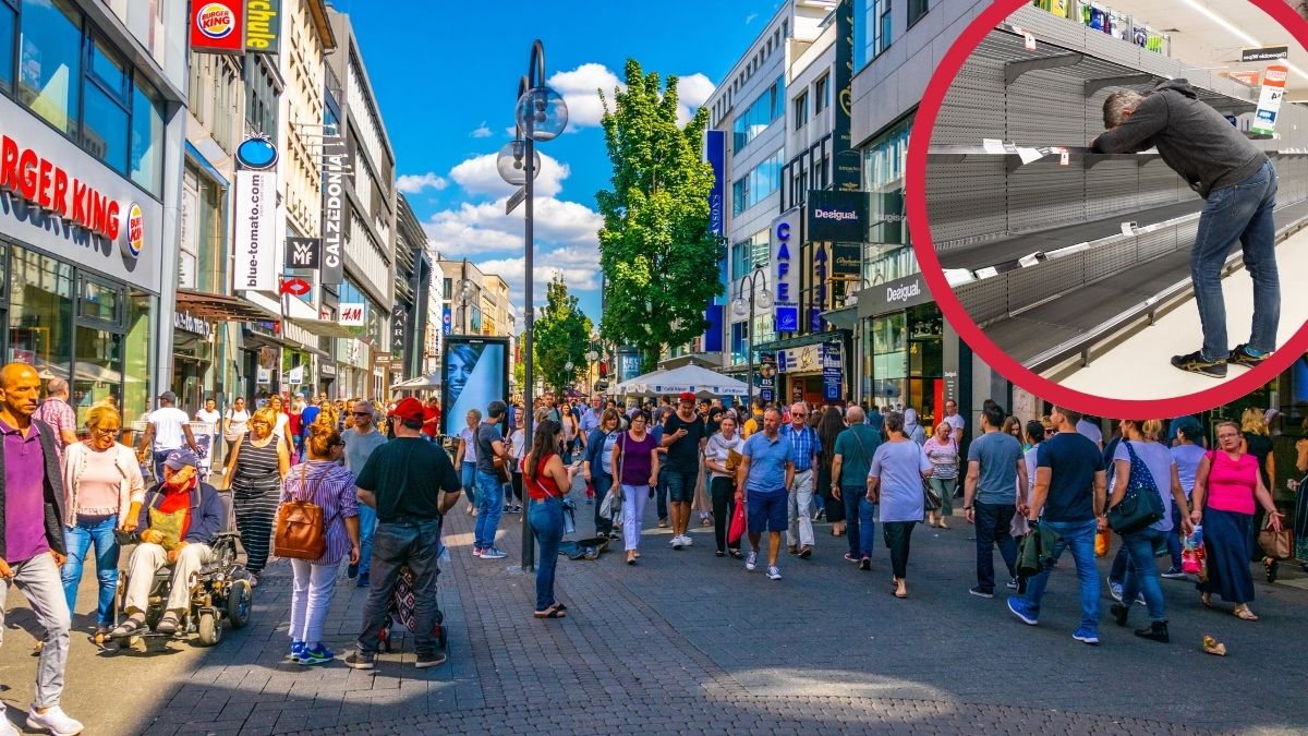 Niemiecka sieć dyskontów na skraju bankructwa, setki sklepów zagrożonych zamknięciem. Zdjęcie: Ludzie przechodzą przez centrum Kolonii, Niemcy