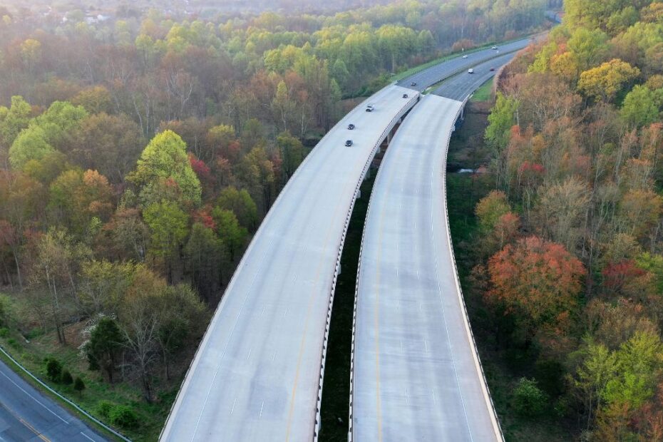 Wschodnia Obwodnica Warszawy Foto: obwodnica w budowie