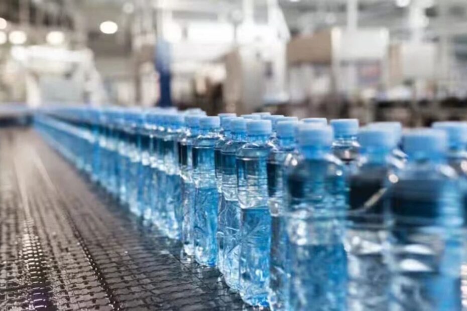Koniec mikroplastiku w wodzie. Niemieccy naukowcy opracowali żel, który usuwa zanieczyszczenia
