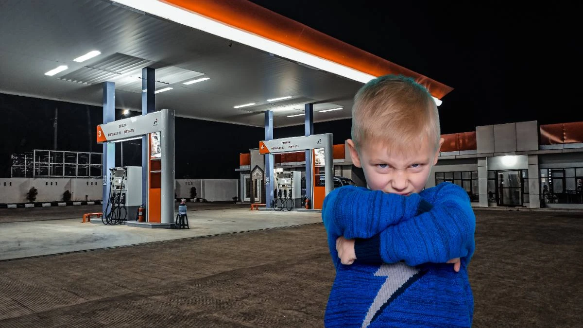 rodzice zostawili dziecko na stacji benzynowej