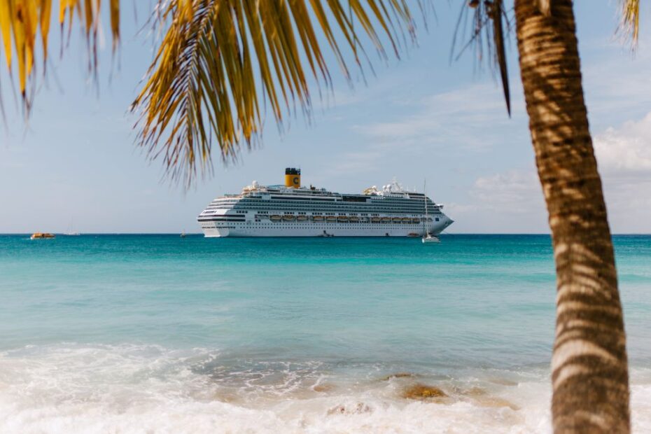 żaden statek wycieczkowy nie pływa pod banderą niemiecką Foto: statek wycieczkowy