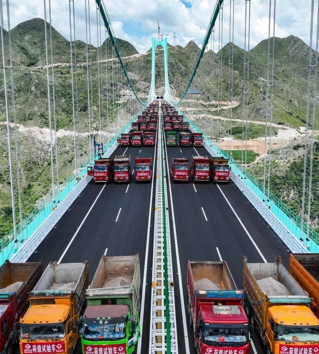 Otwarcie najwyższego mostu świata Foto: Most nad Wielkim Kanionem Huajiang