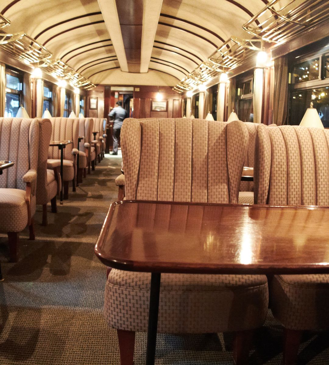Najpiękniejsza podróż pociągiem w Europie Foto: wnętrze luksusowego pociągu