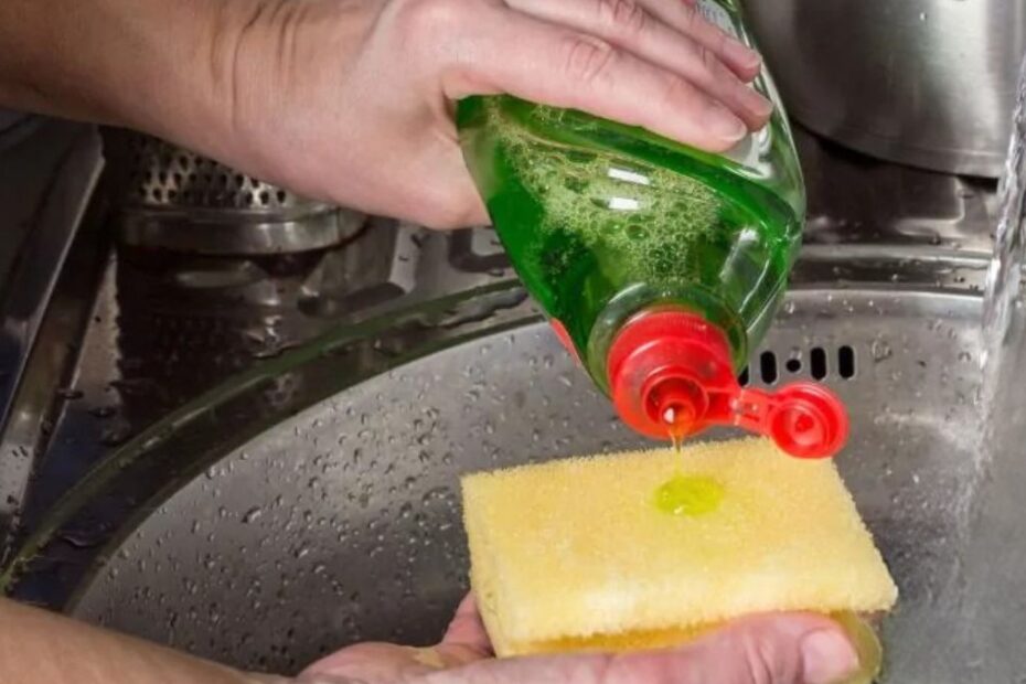Najlepsze płyny do mycia naczyń z supermarketu