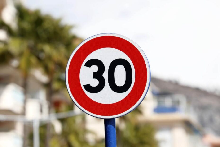 ograniczenie prędkości do 30 k/h w Monachium