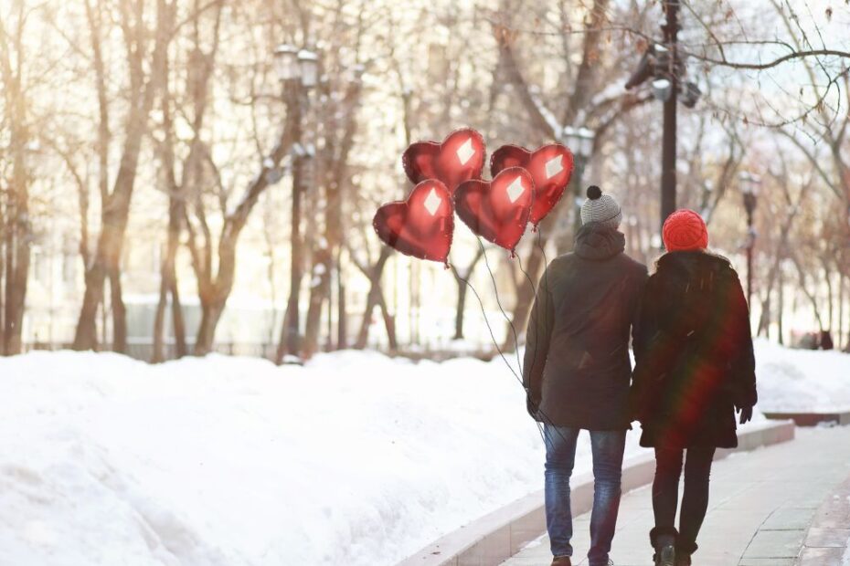 Najbardziej romantyczne miejsca na Walentynki w Niemczech zdjęcie para na zimowym spacerze
