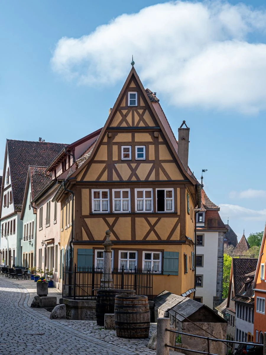 Rothenburg ob der Tauber, średniowieczne mury i bajkowa starówka w Bawarii