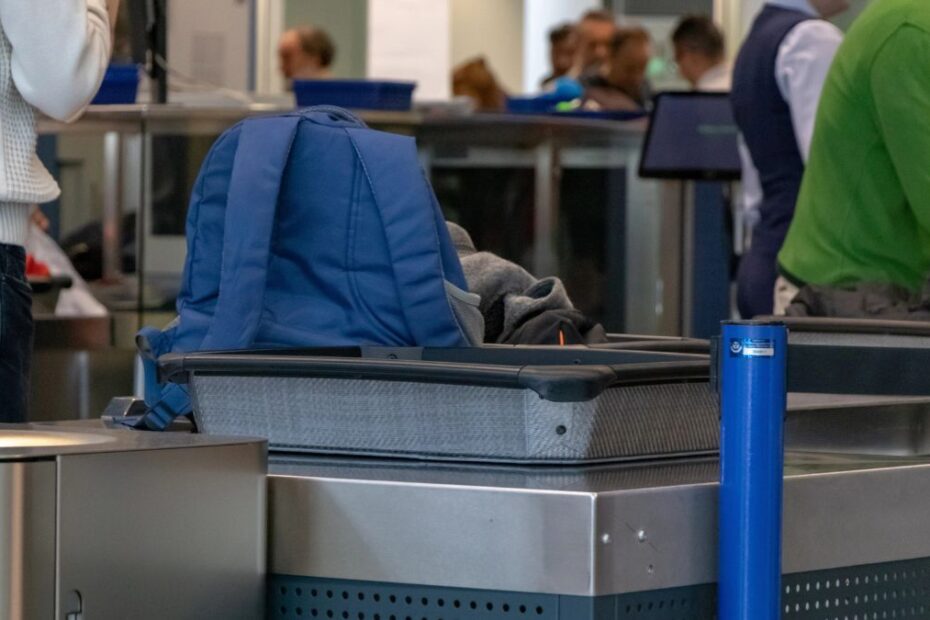 Nowy zakaz na wszystkich lotach. Przepisy weszły w życie