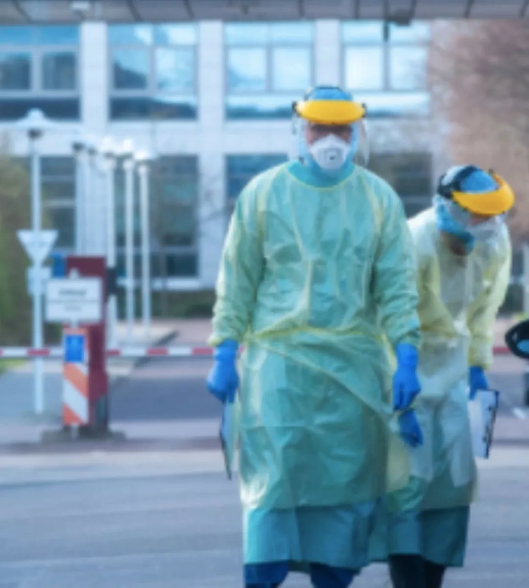 Pacjent zakażony Ebolą trafi do Niemiec