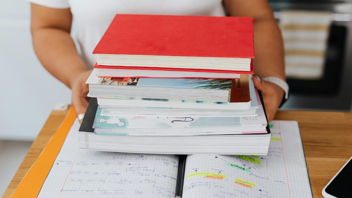 Raport edukacyjny Niemiec ujawnia poważne luki zdjecie ksiazki matematyka