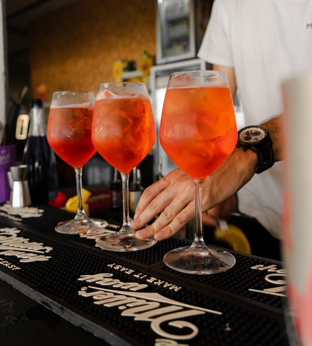 Campari walczy z zamiennikami Aperola fot aperol