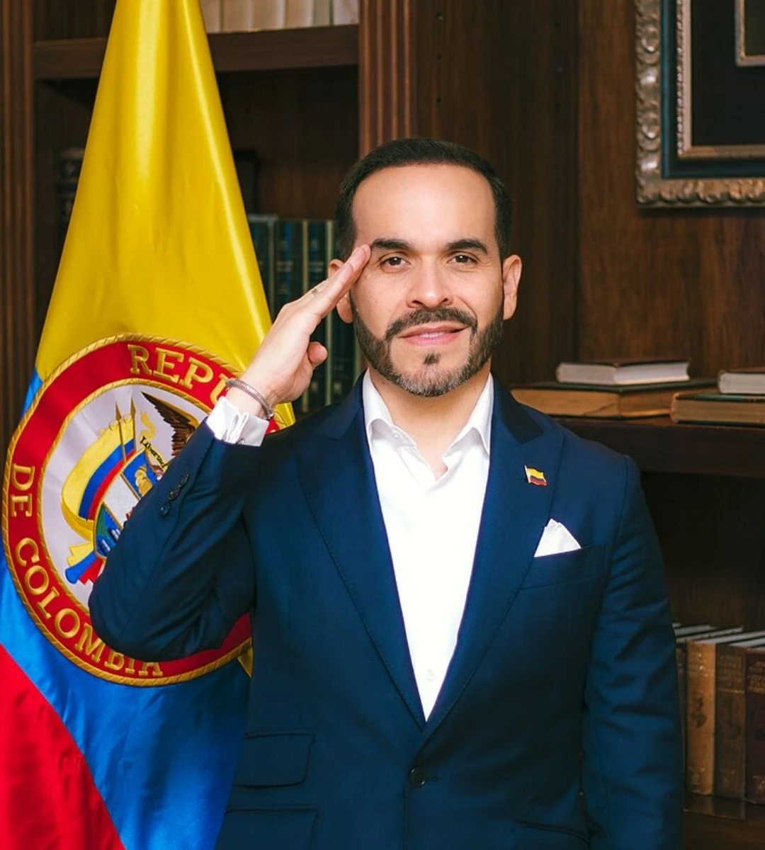 SUA anunță atacuri militare în aceasta țară. Imagine cu noul președinte conservator al Columbiei, Abelardo De La Espriella