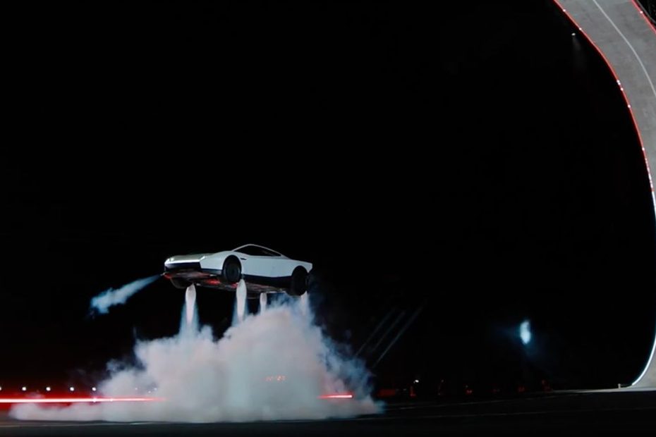 Nowy Tesla Roadster zaskakuje